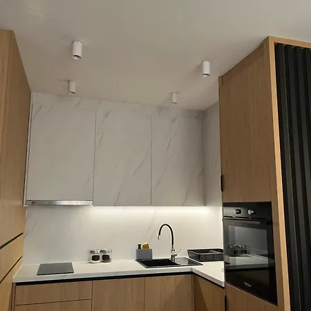 Sms Gold 2 Apartman *